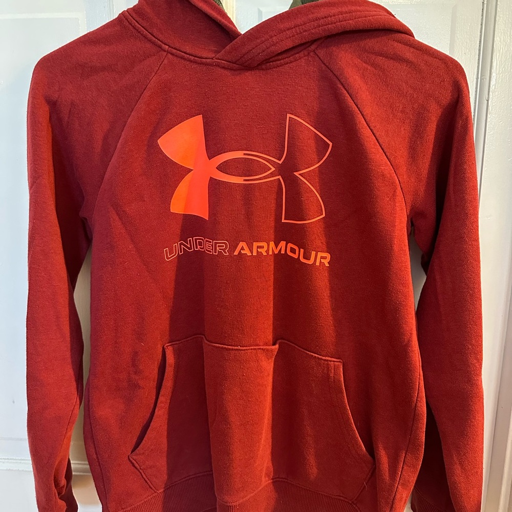 Under Armour boys hoodie size large